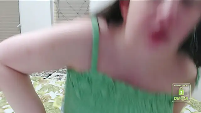 cute and hot online show from January 9, 2025, 3:44 pm