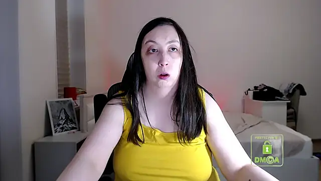 Snapshot of cute_and_hot chatting on April 19, 2026, 6:10 pm cute and hot online show from April 19, 2026, 6:10 pm