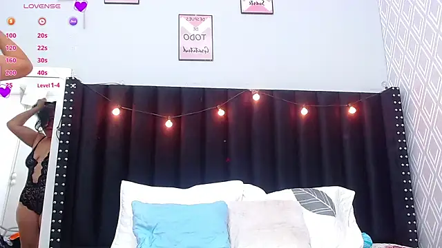 hotlatinateacher online show from January 17, 2025, 7:16 pm