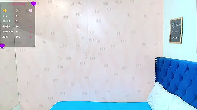 hotlatinateacher online show from February 4, 2025, 7:44 pm