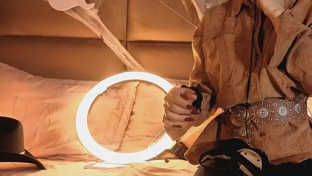 angelinepossy online show from October 25, 2025, 9:31 pm