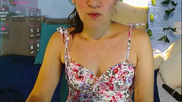 venus swet  online show from March 29, 2026, 12:43 am