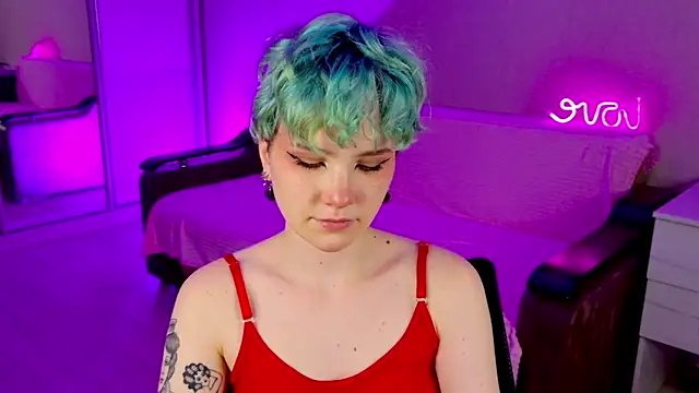 Snapshot of School_Love chatting on December 26, 2024, 1:21 pm School Love online show from December 26, 2024, 1:21 pm