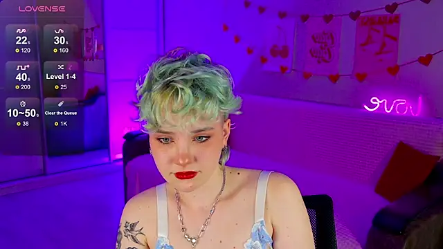 Snapshot of School_Love chatting on March 20, 2025, 4:09 pm School Love online show from March 20, 2025, 4:09 pm