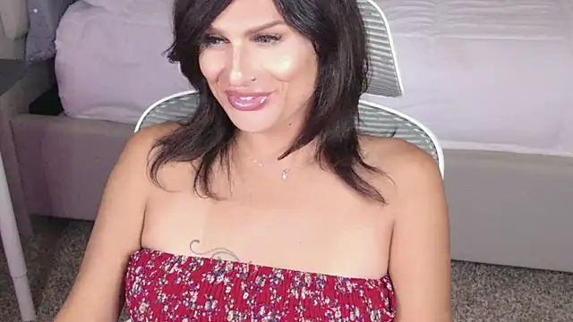 xprettysmilex online show from September 17, 2025, 7:04 pm