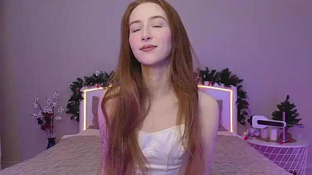 MichaDenver online show from February 4, 2026, 6:58 pm