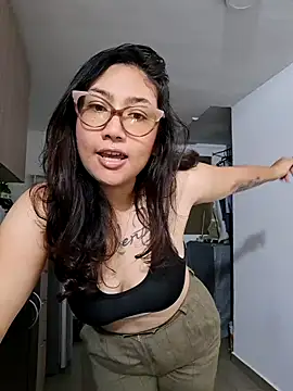 Mia Ruiz online show from January 28, 2025, 3:36 am