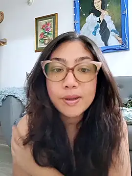 Mia Ruiz online show from March 9, 2025, 3:22 am