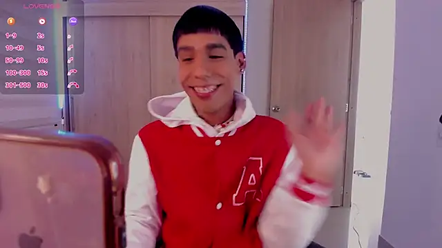 Snapshot of aldrinwhite chatting on January 3, 2025, 7:07 pm aldrinwhite online show from January 3, 2025, 7:07 pm