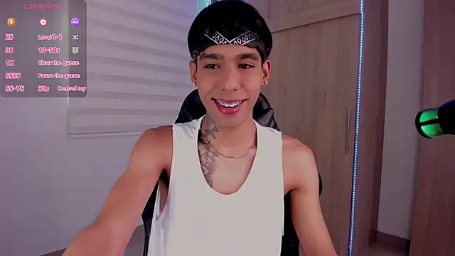 Snapshot of aldrinwhite chatting on January 25, 2025, 4:24 pm aldrinwhite online show from January 25, 2025, 4:24 pm