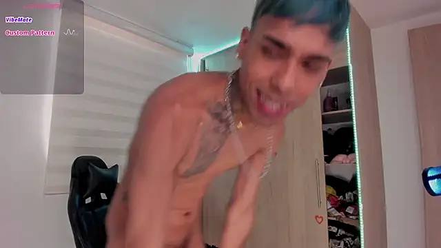 Snapshot of aldrinwhite chatting on February 24, 2025, 6:36 pm aldrinwhite online show from February 24, 2025, 6:36 pm