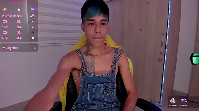 Snapshot of aldrinwhite chatting on March 13, 2025, 7:50 pm aldrinwhite online show from March 13, 2025, 7:50 pm