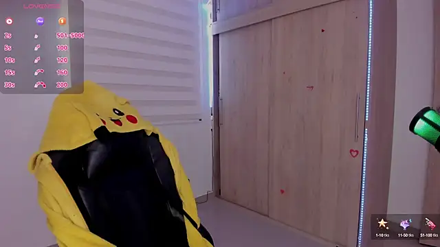 Snapshot of aldrinwhite chatting on March 16, 2025, 2:00 pm aldrinwhite online show from March 16, 2025, 2:00 pm