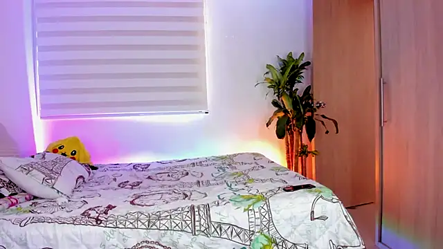 Snapshot of aldrinwhite chatting on September 16, 2025, 5:47 pm aldrinwhite online show from September 16, 2025, 5:47 pm