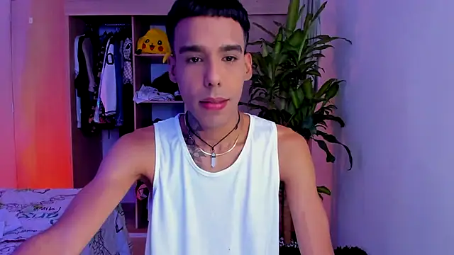 Snapshot of aldrinwhite chatting on November 26, 2025, 6:09 pm aldrinwhite online show from November 26, 2025, 6:09 pm