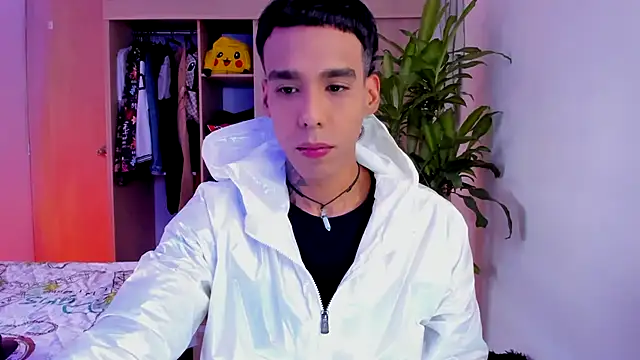 Snapshot of aldrinwhite chatting on November 29, 2025, 8:23 pm aldrinwhite online show from November 29, 2025, 8:23 pm