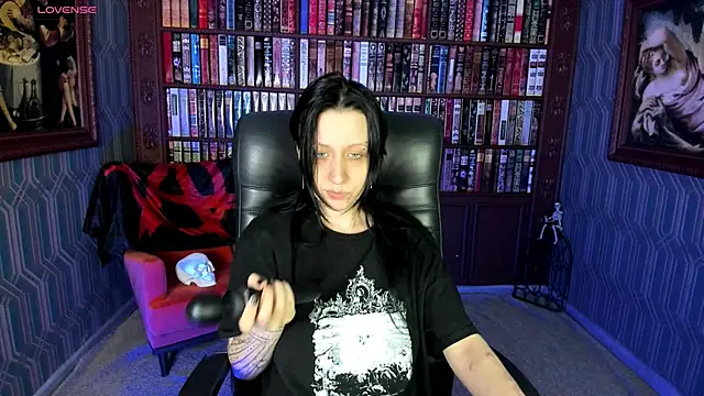 Medusa  Gorgona online show from March 13, 2026, 2:12 pm