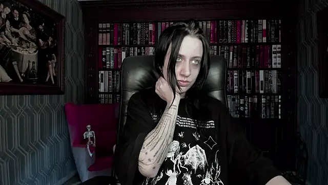 Snapshot of Medusa__Gorgona chatting on July 12, 2026, 12:40 pm Medusa Gorgona online show from July 12, 2026, 12:40 pm