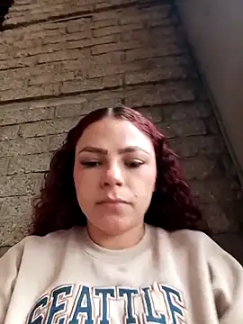 Mommy-Hot online show from February 8, 2026, 6:11 pm