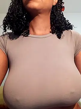 realsquirter online show from November 23, 2025, 8:03 am