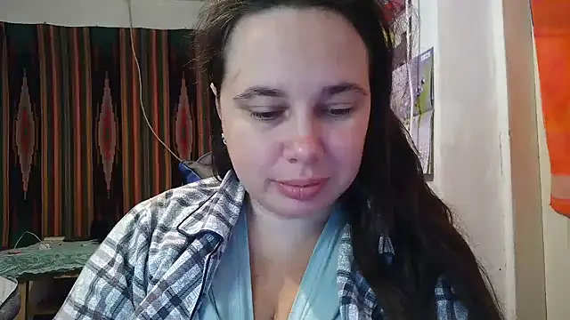 Cora Maro online show from October 1, 2025, 11:44 pm