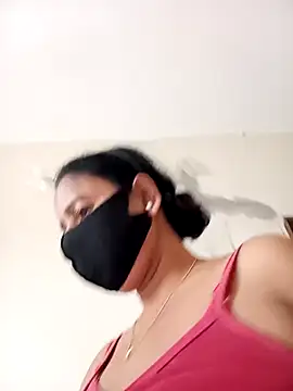 Neha-Roy online show from November 10, 2025, 5:28 am