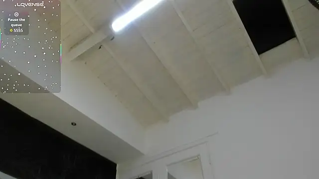 AbigailWilliams  online show from October 24, 2025, 11:17 am