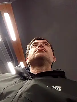 openlegsforyou online show from November 18, 2025, 6:07 am