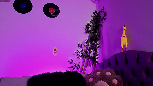 Nyx nayla online show from January 11, 2026, 4:17 am