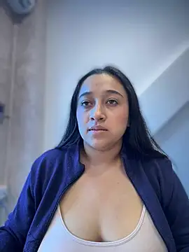 Snapshot of cata_megan chatting on February 15, 2025, 6:23 pm cata megan online show from February 15, 2025, 6:23 pm