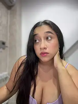 Snapshot of cata_megan chatting on March 3, 2025, 4:47 am cata megan online show from March 3, 2025, 4:47 am