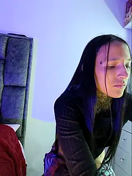 Snapshot of Nicole420squirt chatting on March 4, 2025, 7:54 pm Nicole420squirt online show from March 4, 2025, 7:54 pm