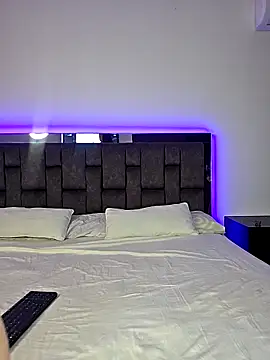 Sthef Castle online show from October 13, 2025, 12:05 pm