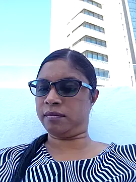 Snapshot of Sensual_indian7 chatting on February 25, 2026, 11:42 am Sensual indian7 online show from February 25, 2026, 11:42 am