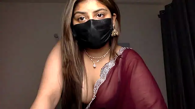 Hoty-Shivangi online show from December 15, 2025, 2:54 pm