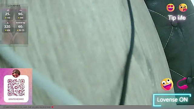 dutchesmee x online show from April 9, 2026, 12:43 pm