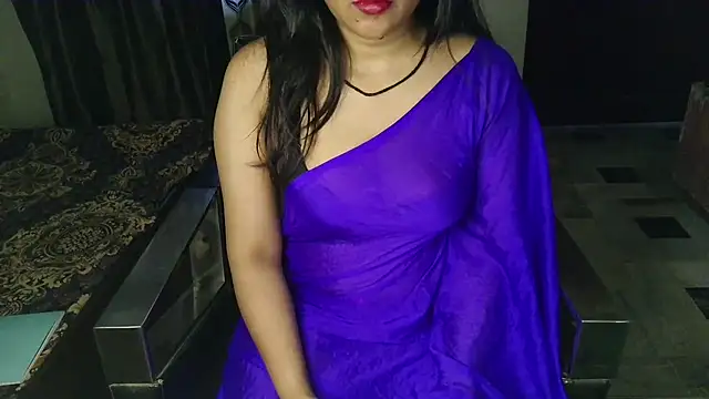 aarushi sharmaa online show from May 13, 2026, 1:58 am