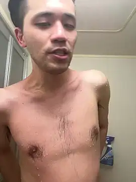 ryusei18570 online show from February 8, 2025, 1:11 pm