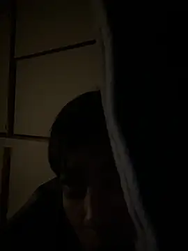 ryusei18570 online show from February 11, 2025, 5:40 pm