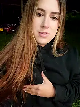 Snapshot of Jimena_White_ chatting on October 11, 2025, 6:34 am Jimena White online show from October 11, 2025, 6:34 am