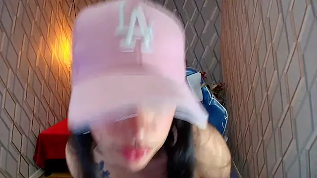 Angelchristix online show from December 2, 2025, 12:43 pm