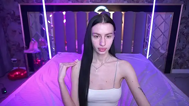 Snow WhiteeeX online show from April 9, 2026, 6:19 am