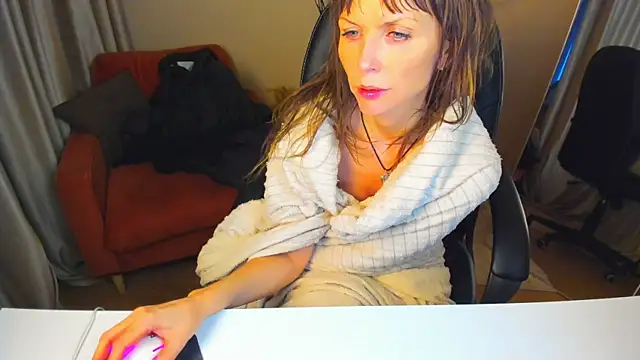 Elizabe th online show from January 22, 2025, 7:03 am