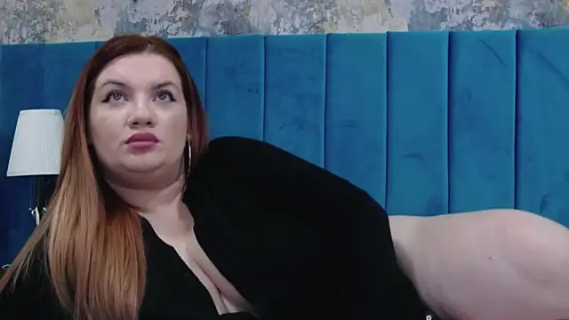 MelanieBrownn online show from January 14, 2025, 8:31 am