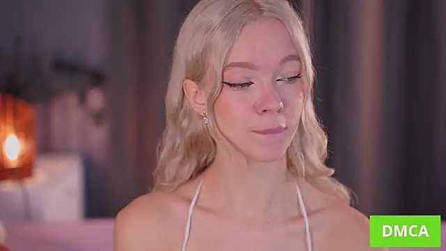  AlinaBailey online show from October 10, 2025, 8:13 am