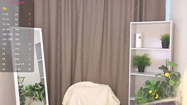 Naughty  Couplles online show from May 19, 2026, 3:35 am