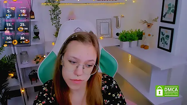 LayriantaVee online show from February 26, 2025, 6:58 am