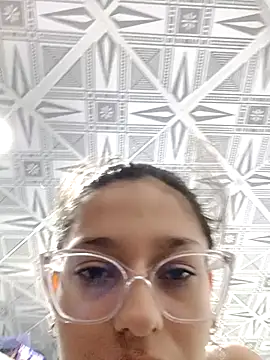 Ary-18 online show from February 17, 2025, 1:21 pm