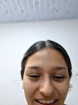 Ary-18 online show from April 15, 2026, 2:02 pm