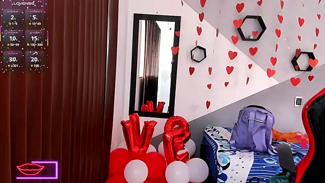 Danniela rivera online show from February 17, 2025, 8:04 pm